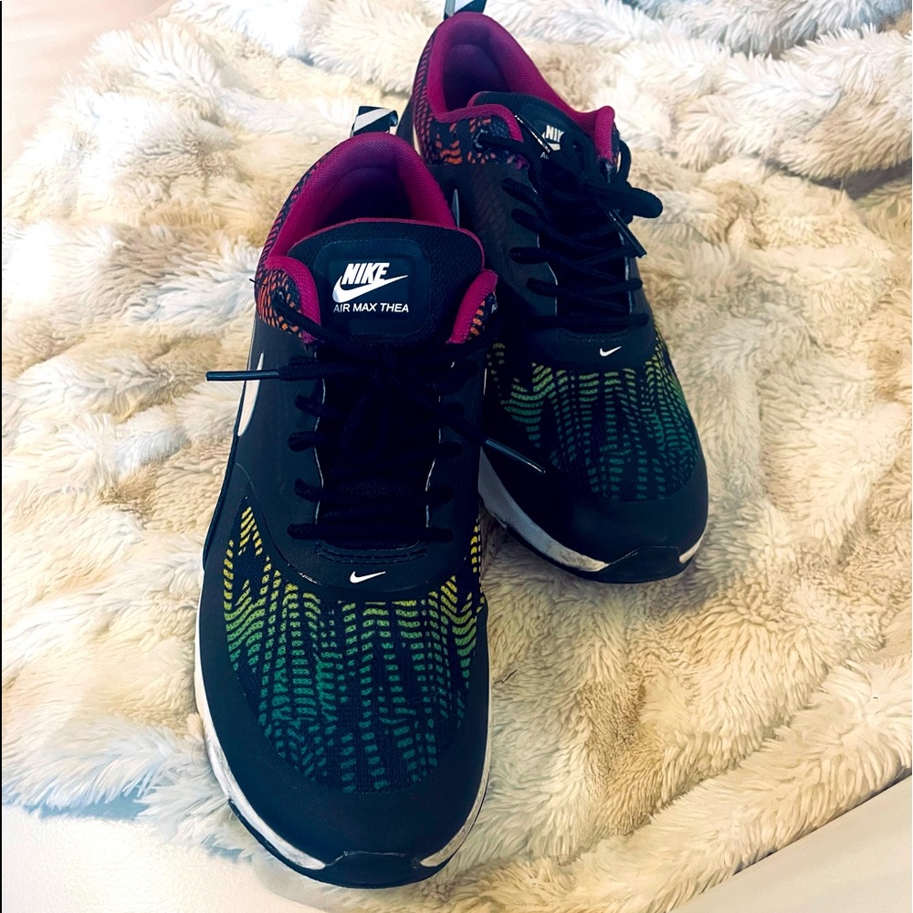 Nike Air Max Thea, rainbow zebra print, EUC, Size 8 - Picture 3 of 11